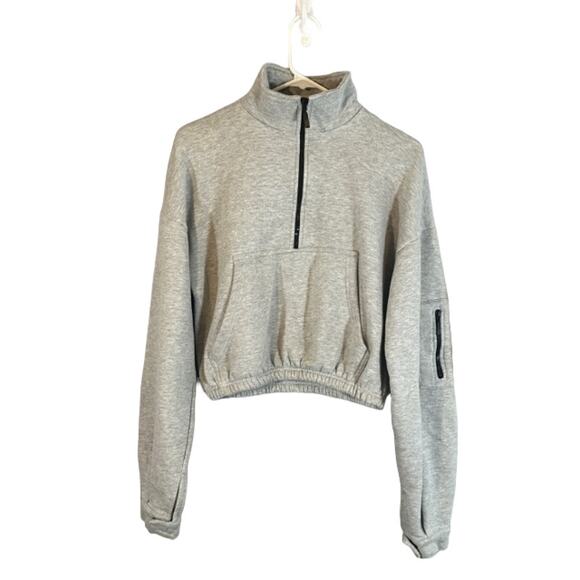 PrettyLittleThing Gray Mock Neck Long Sleeve 1/2 Zip Sweatshirt Women Sz M - Picture 1 of 10